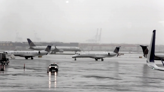 Airplane, Airport, Airliner, Aircraft, Jet, Airfield