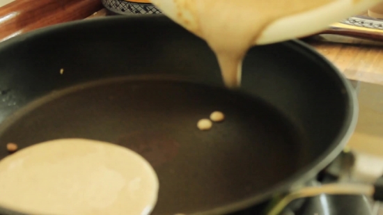 Frying Pan, Pan, Cooking Utensil, Kitchen Utensil, Cup, Food