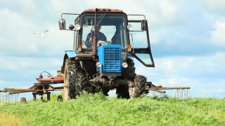 Harvester, Farm Machine, Machine, Device, Tractor, Machinery