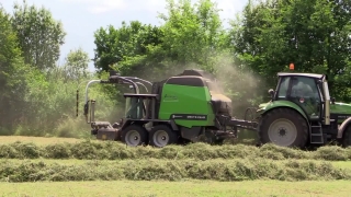 Harvester, Farm Machine, Machine, Device, Tractor, Vehicle
