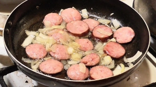 Onion, Vegetable, Food, Purple Onion, Meat, Dutch Oven