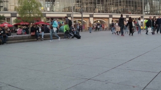 Sidewalk, City, Street, Walking, People, Urban