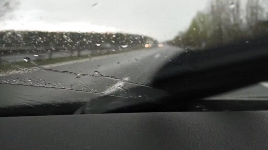 Windshield, Screen, Protective Covering, Covering, Sky, Light
